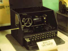 4950.jpg (2898415 bytes)