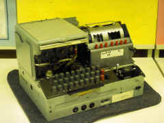 5110.jpg (3126560 bytes)