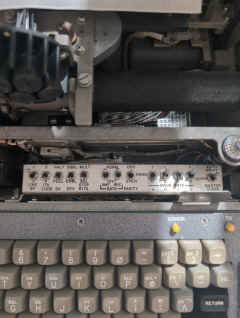 ugc136-cgt1148-2601-11.jpg (586496 bytes)